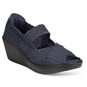 BareTraps Black Umma Mary Jane Style Open Toe Wedges Sz 9.5